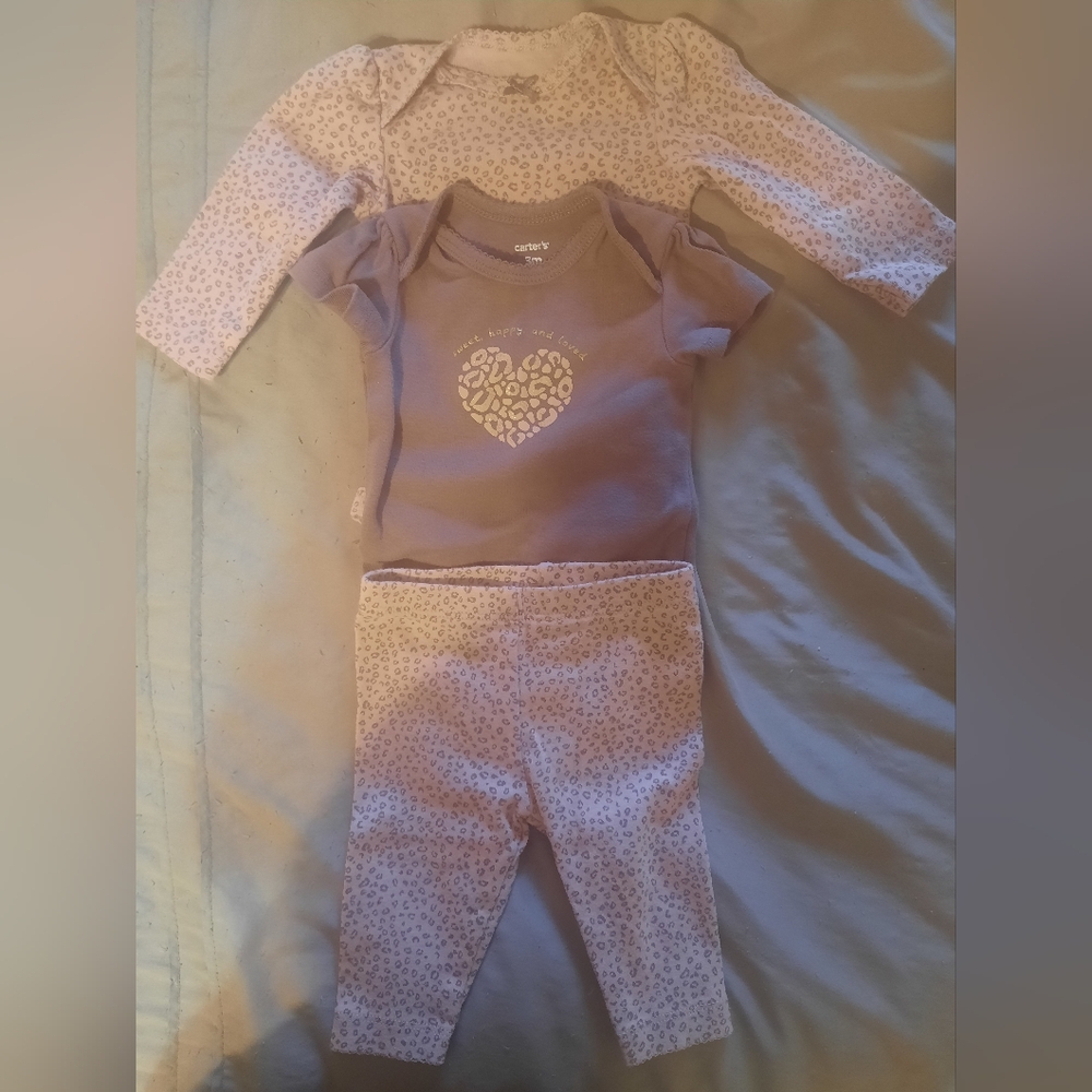 Baby girl 3m, 3piece outfit.  D29